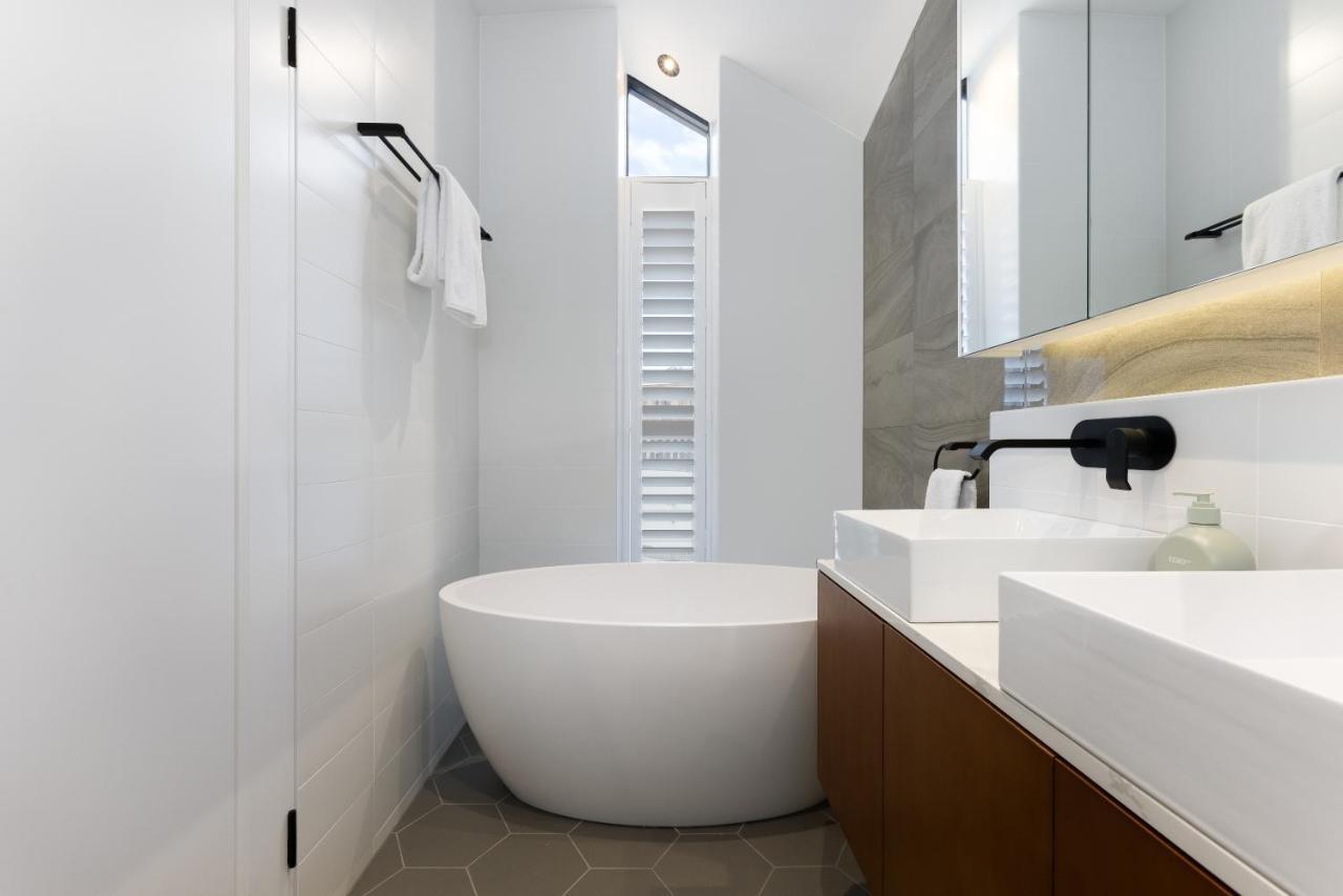 Barangaroo Park Apartments By Urban Rest Sydney Exterior photo